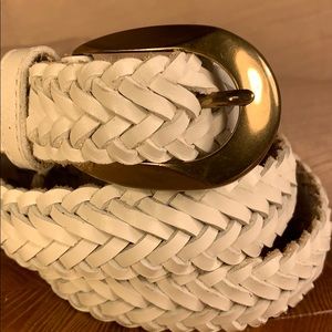 Lady Canterbury braided white leather EUC belt